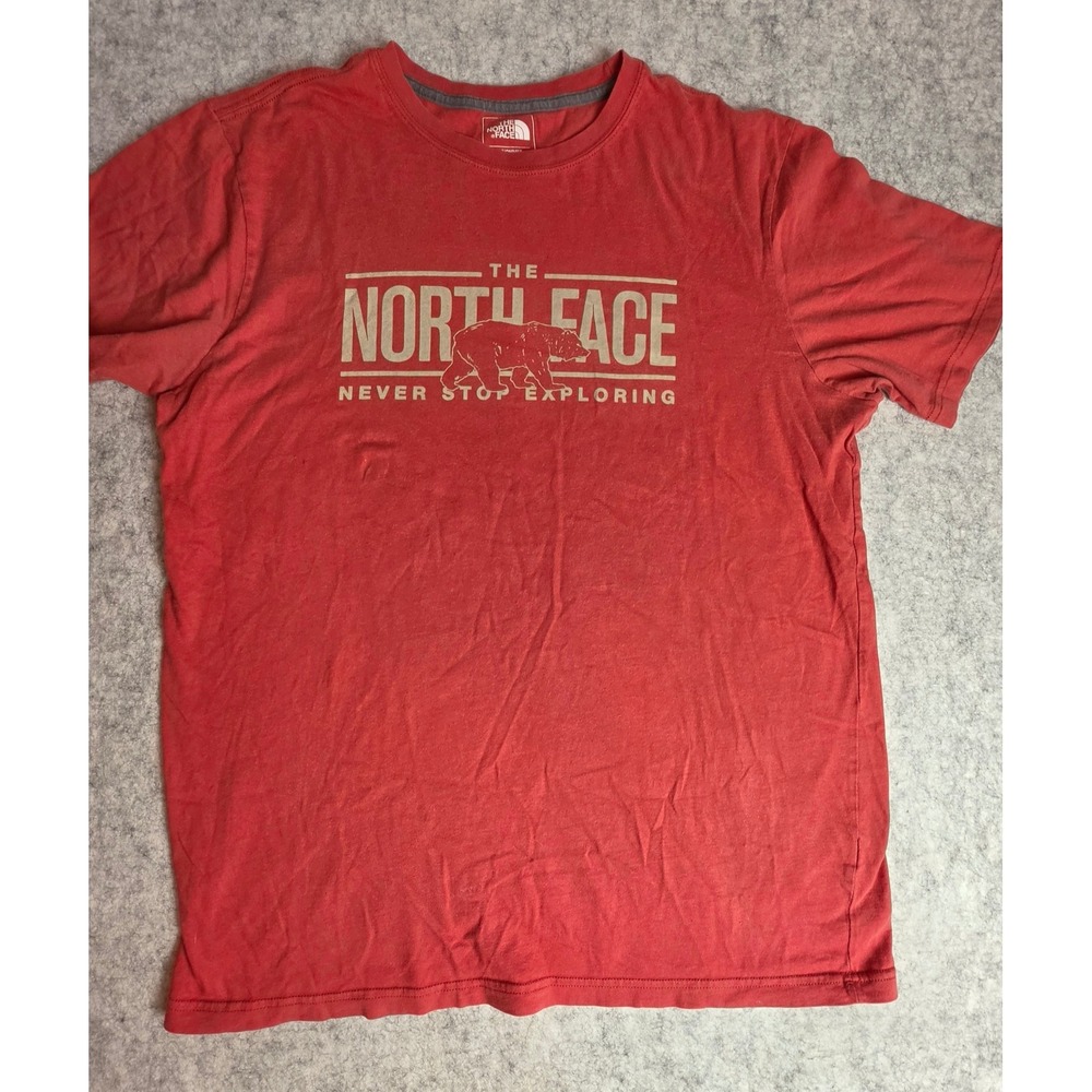 The North Face Mens Red Graphic T-Shirt Slim Fit Bear Never Stop Exploring Large